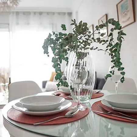Playa Huelin Apartment Malaga